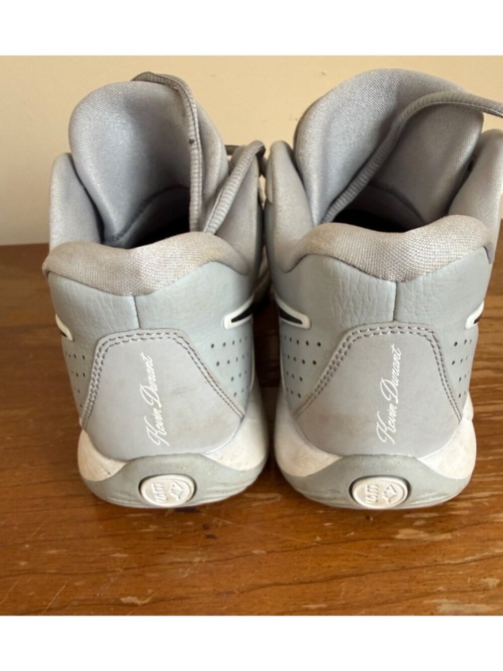 Nike KD17 Wolf Grey Kevin Durant Basketball Sneakers Men's Size 9 - Picture 4 of 6